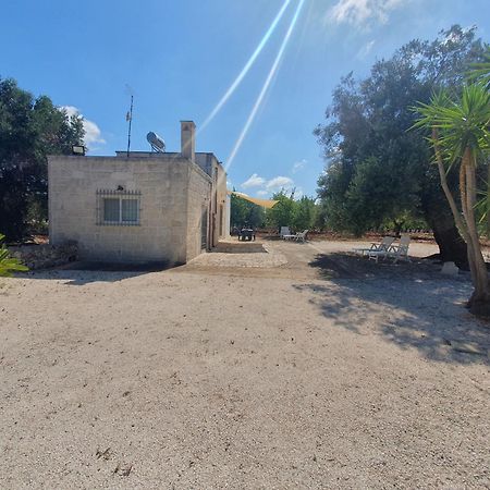 Casina Tra Gli Ulivi Villa Ostuni Exterior photo