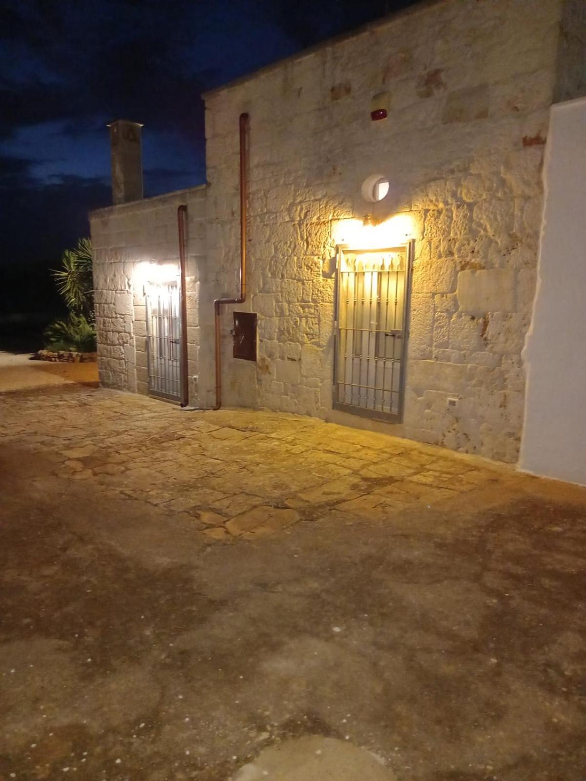 Casina Tra Gli Ulivi Villa Ostuni Exterior photo