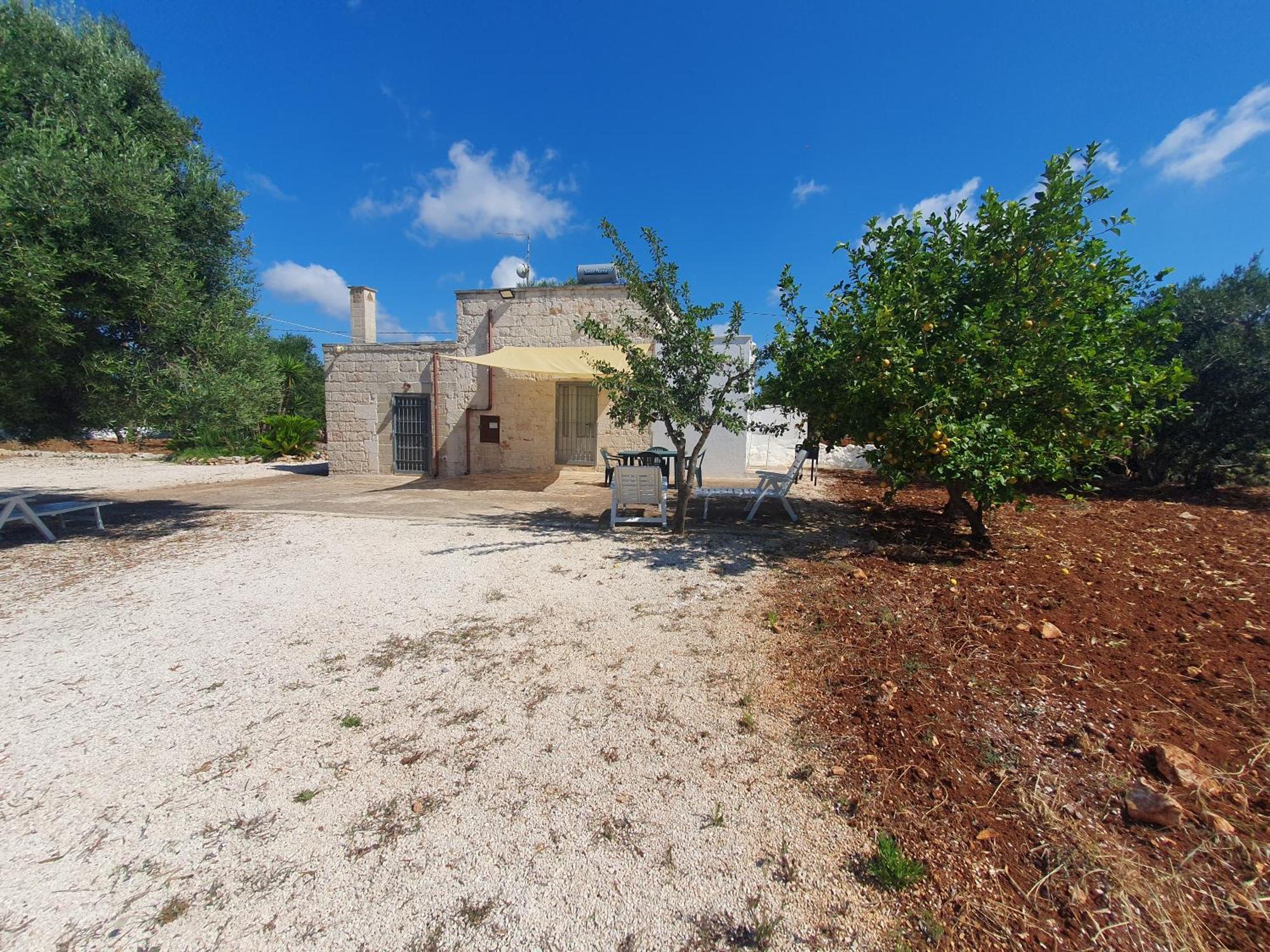 Casina Tra Gli Ulivi Villa Ostuni Exterior photo